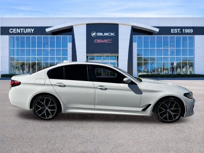 2022 BMW 5 Series 530i