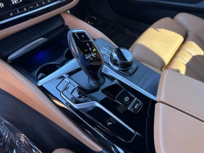 2022 BMW 5 Series 530i
