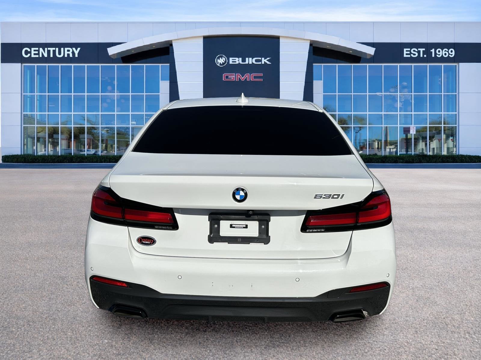 2022 BMW 5 Series 530i