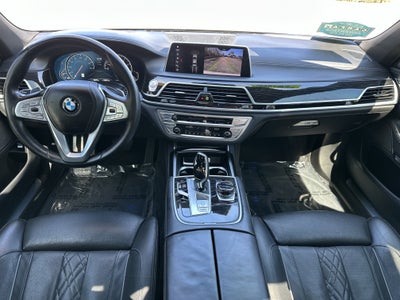 2018 BMW 7 Series 750i