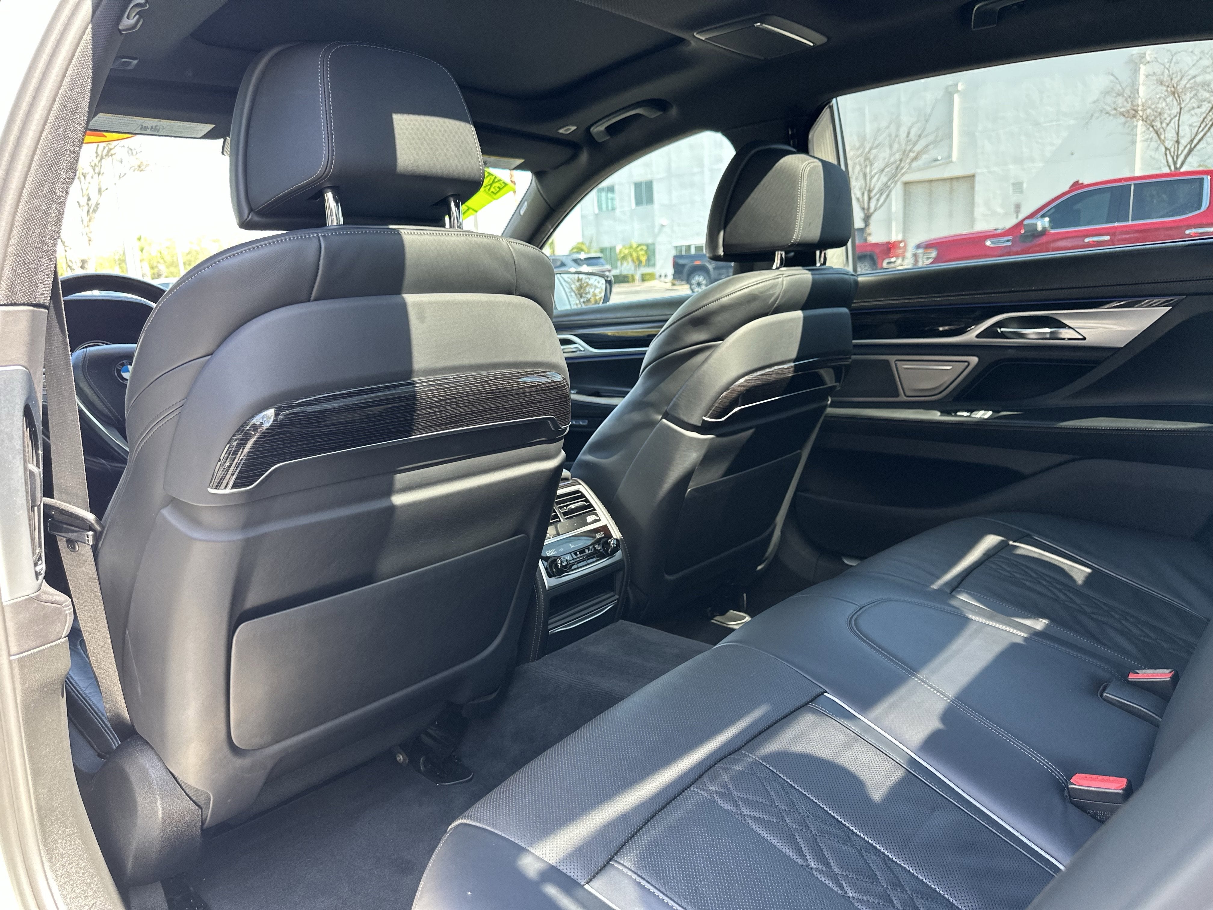 2018 BMW 7 Series 750i