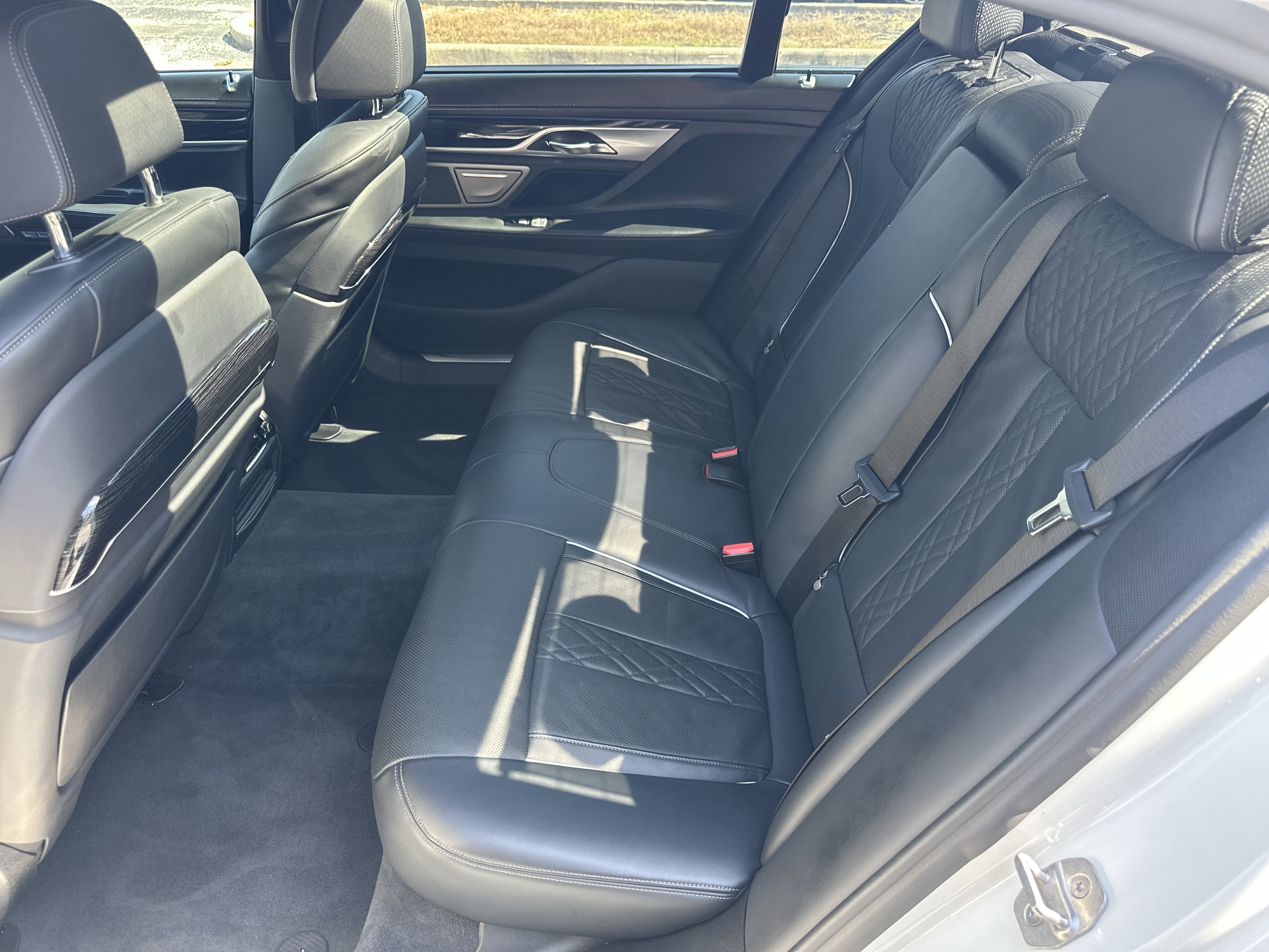 2018 BMW 7 Series 750i