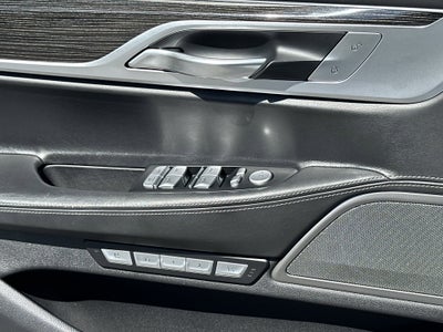 2018 BMW 7 Series 750i