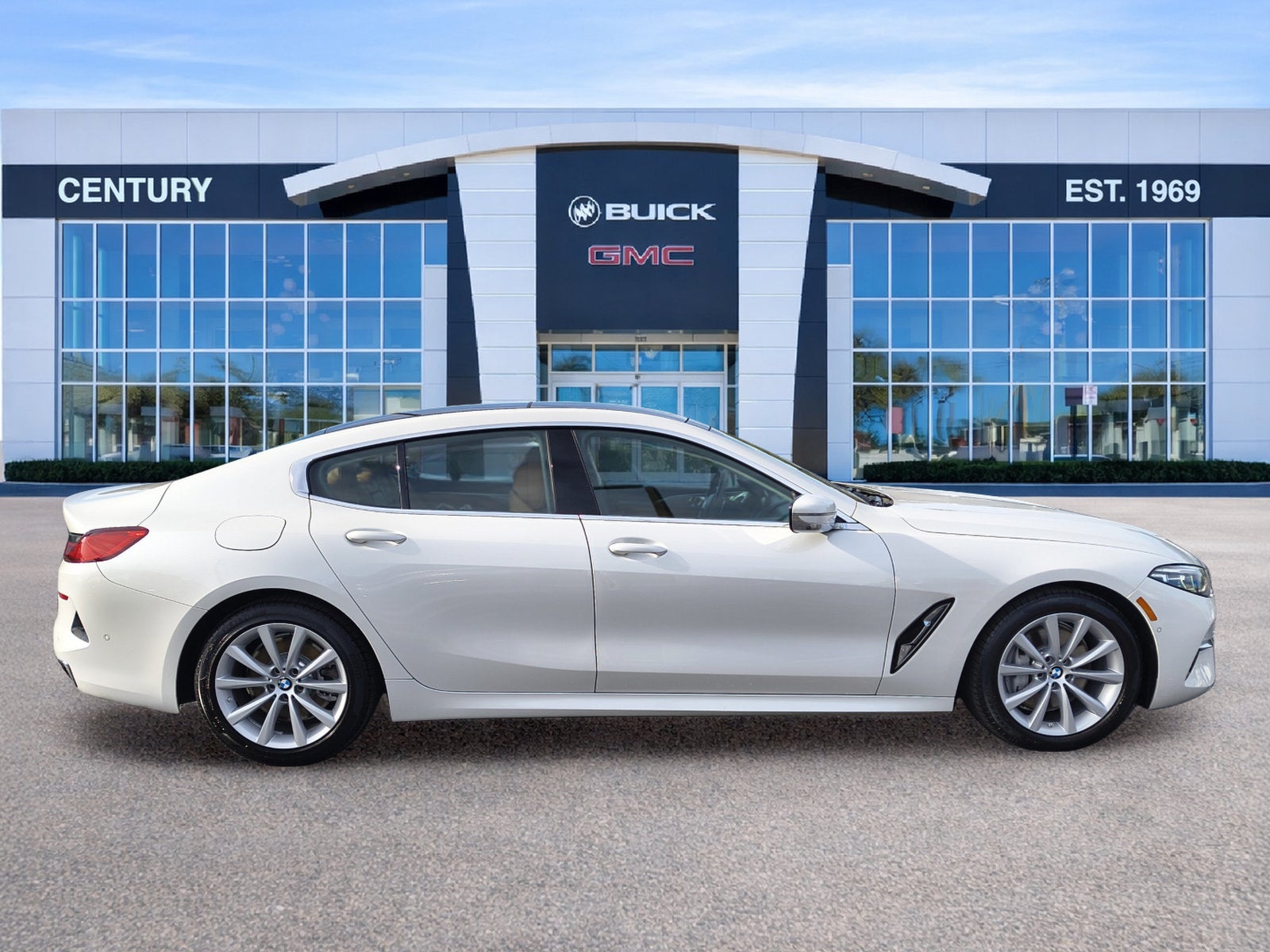 2020 BMW 8 Series 840i